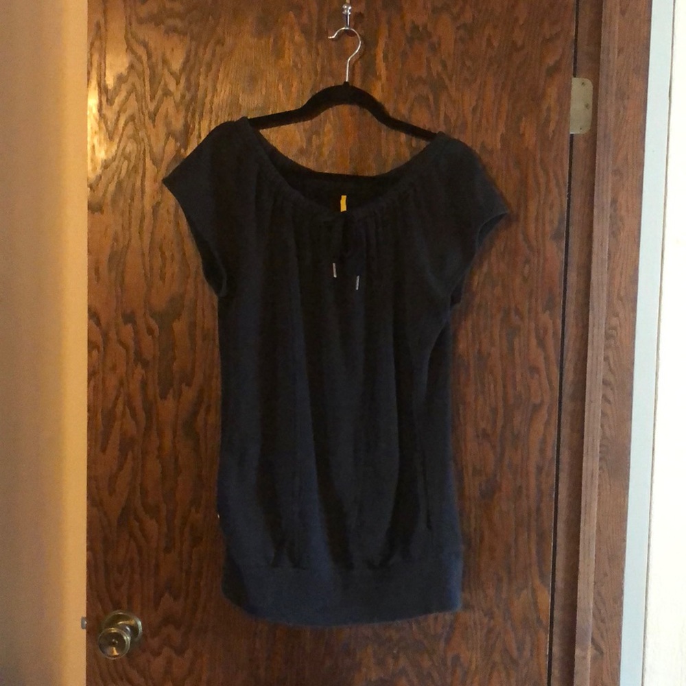 Lolë Gina top Charcoal Gray Medium